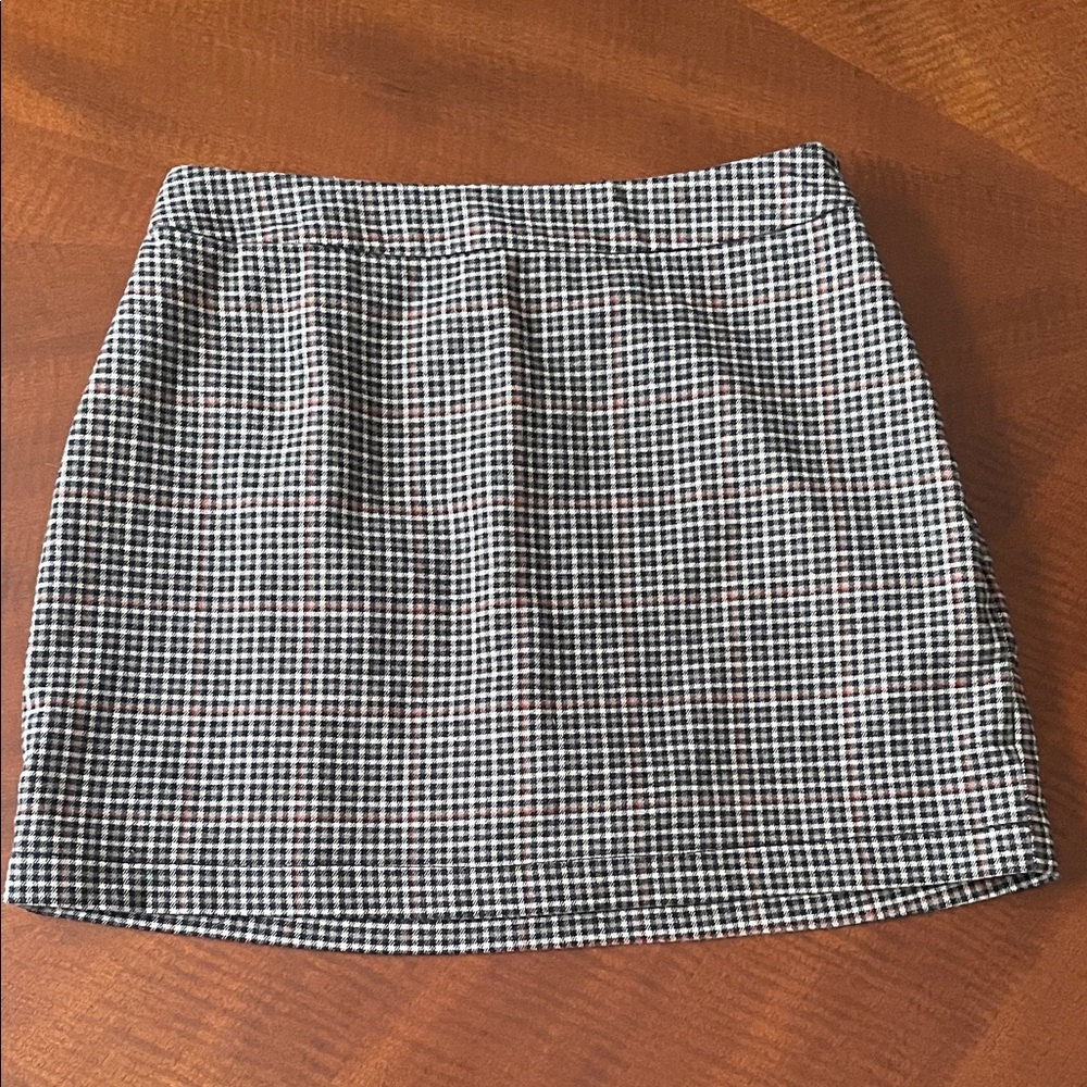 Abercrombie & Fitch Checkered Mini Skirt